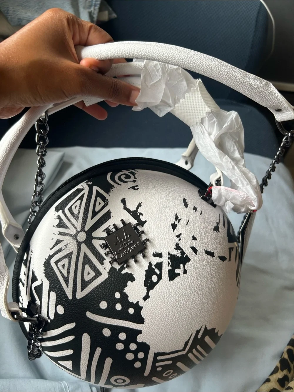 NWT Sprayground x Sandflower AI African Intelligence Round Black & White Bag